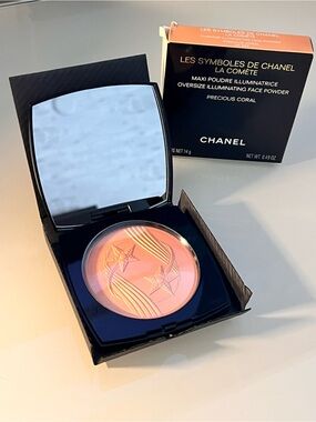 New CHANEL Les Symboles De Chanel Maxi Illuminating Face Powder - Precious Coral